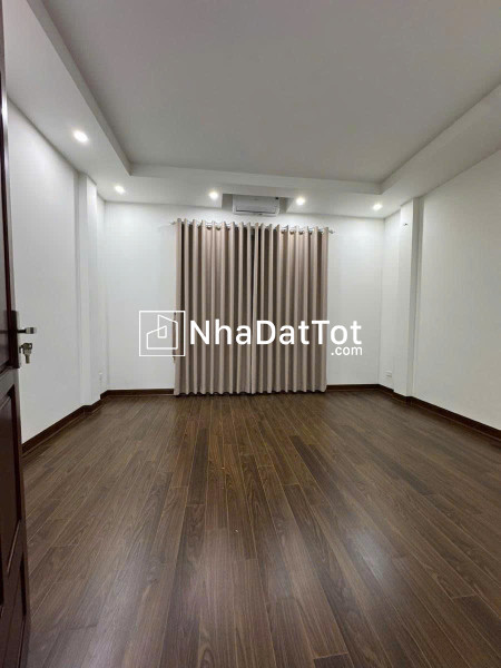 Pl lê trọng tấn - ô tô thang máy - kinh doanh 57m2 5 tầng mt 4.9m giá 19.6 tỷ