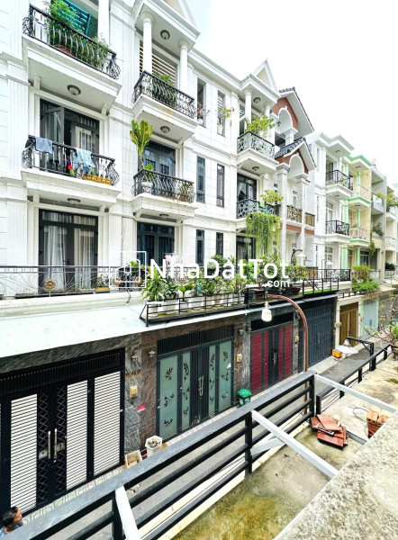 Chỉ nhỉnh 7 tỷ tl! nhà gò vấp 64m² – 4 tầng – xe hơi đỗ cửa – gần emart!