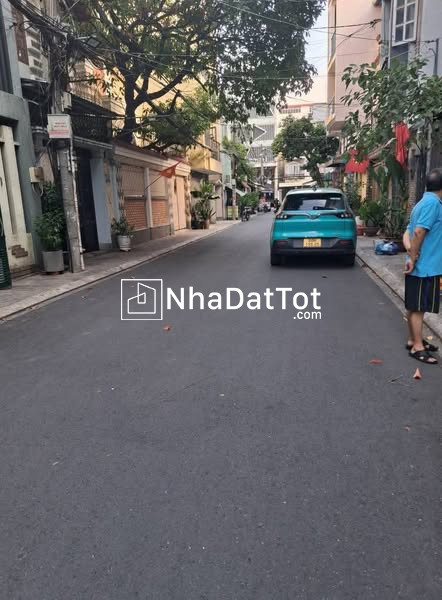 Nhà hxt đường thân nhân trung phường 13 tân bình.