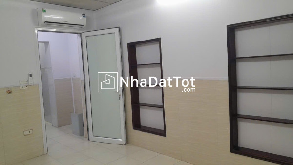Cho thuê nhà tập thể tầng 1 kim liên, 60m2, 2 ngủ, 10 triệu/tháng
