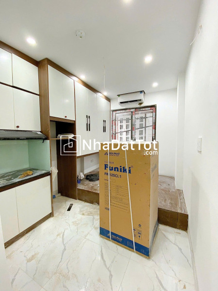 Ccmn đào tấn vừa ở vừa cho thuê thang máy 41m2 5 tầng mt 3.1m giá 10.5 tỷ