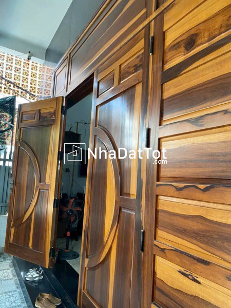 Ko có sản phẩm thứ 2 ở khu vực này
bán nhà căn góc giáp tái định cư ngọc hiệp, phường tây nha