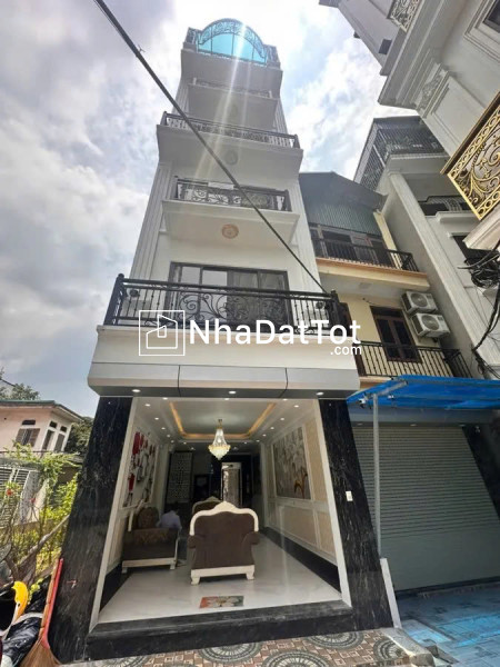 Nhà mới ô tô cửa ô tô vào nhà phúc lợi 51m2 x 6 tầng mặt tiền  4m, 13.6 tỷ long biên.