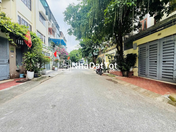 Hiếm !!! bán nhà phân lô quân đội 183 hoàng văn thái - thanh xuân 75m2, 5t, vỉa hè, ô tô tránh